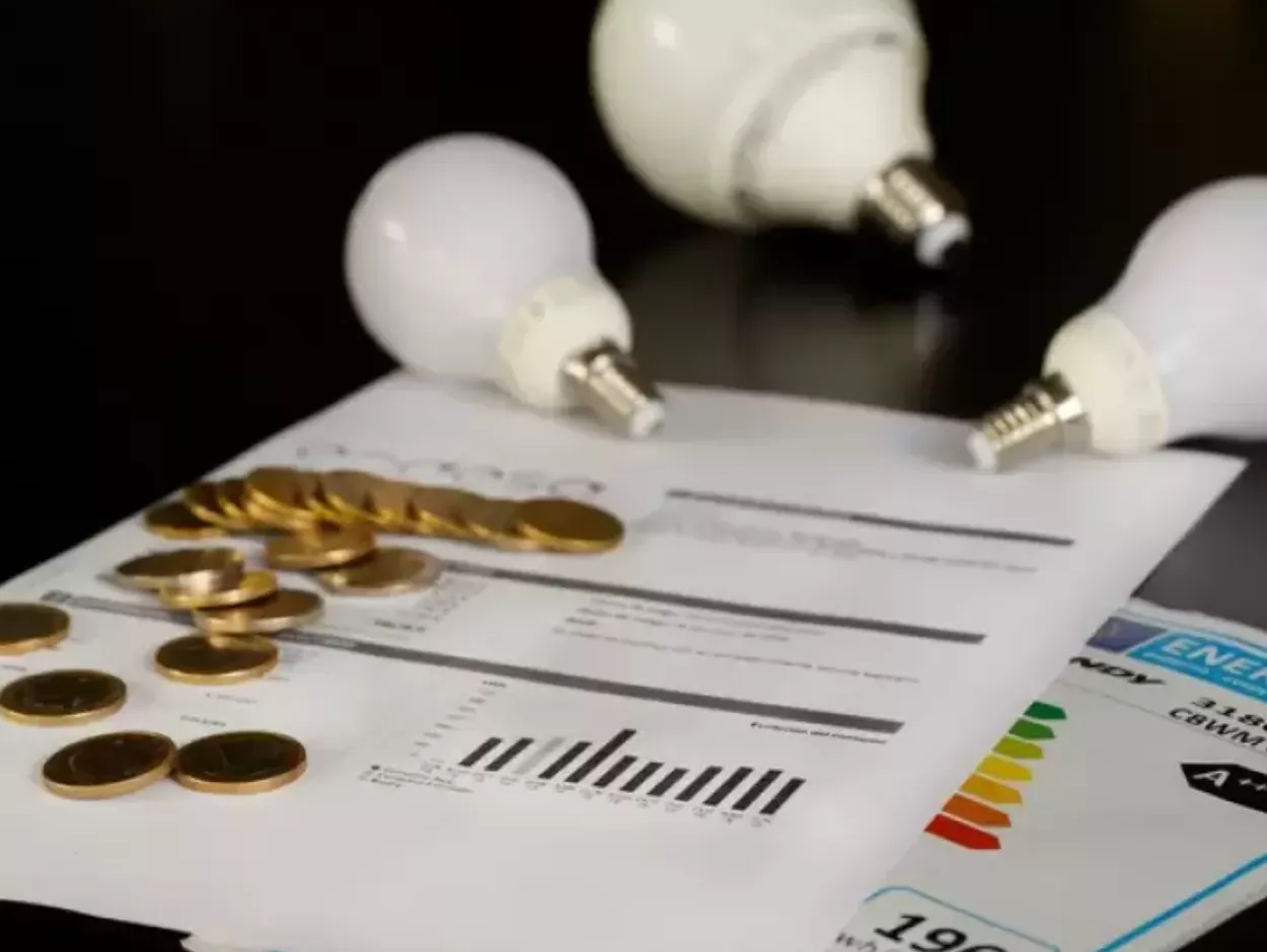 PROPONEN PAGAR LA LUZ EN CUOTAS ANTE LOS AUMENTOS