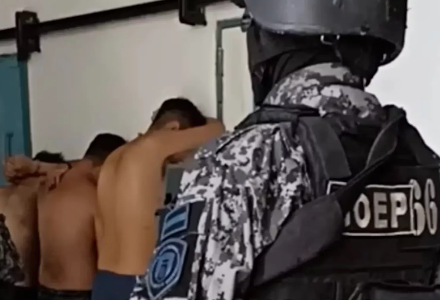 CRÍTICAS POR EL POSIBLE USO DE UNIFORMES PARA RECLUSOS EN CÁRCELES SANTAFESINAS