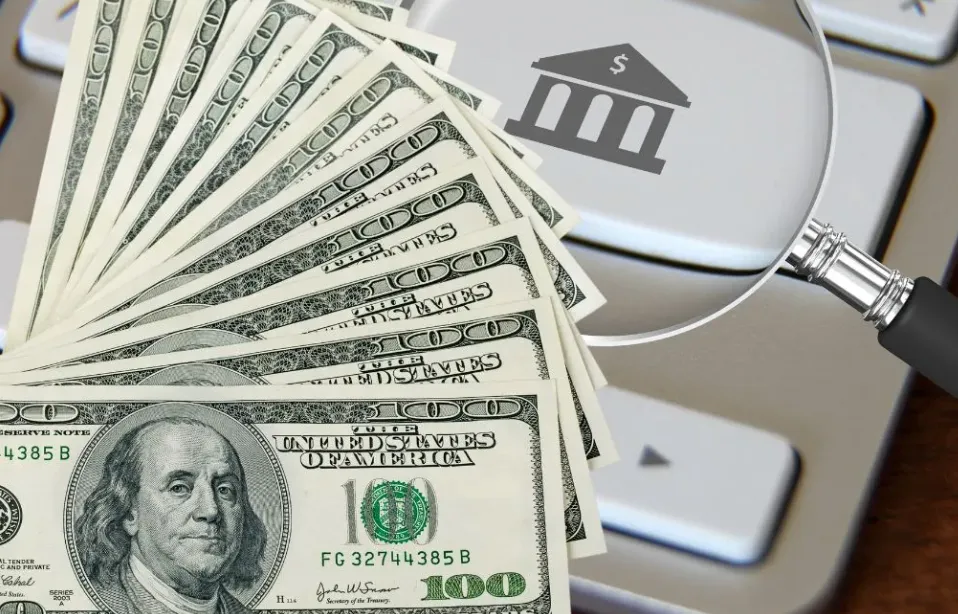 EL DÓLAR BAJA LAS EXPECTATIVAS: LOS GURÚES DE LA CITY AJUSTAN SUS CÁLCULOS PARA FIN DE AÑO