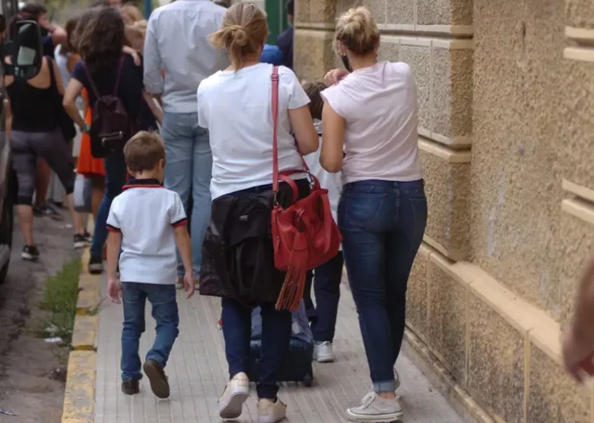 LLEGARON LOS VOUCHERS EDUCATIVOS A SANTA FE, CONOCE TODOS LOS DETALLES