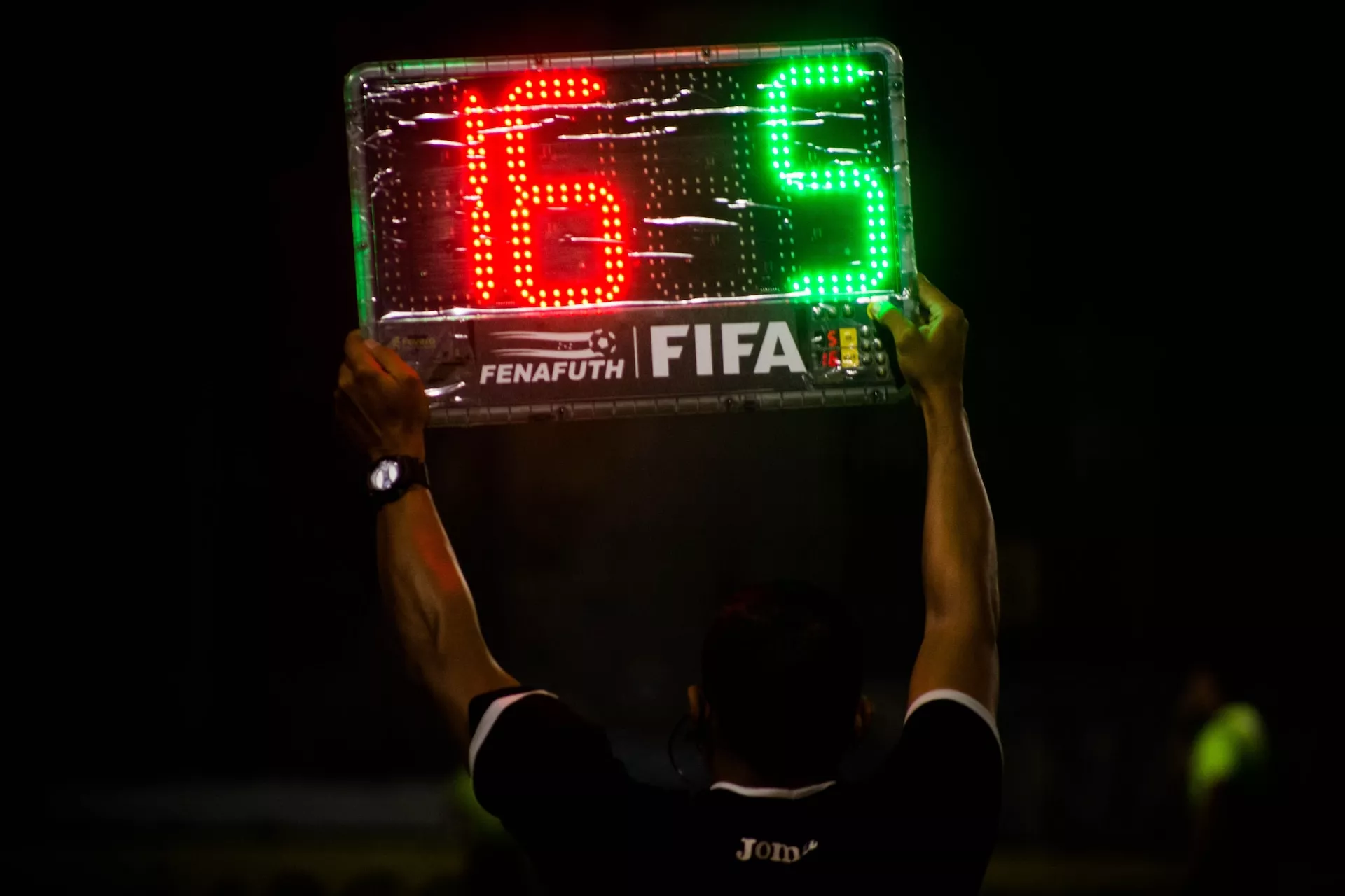 FIFA APRUEBA CAMBIO EN EL OFFSIDE PARA EVITAR POLÉMICAS