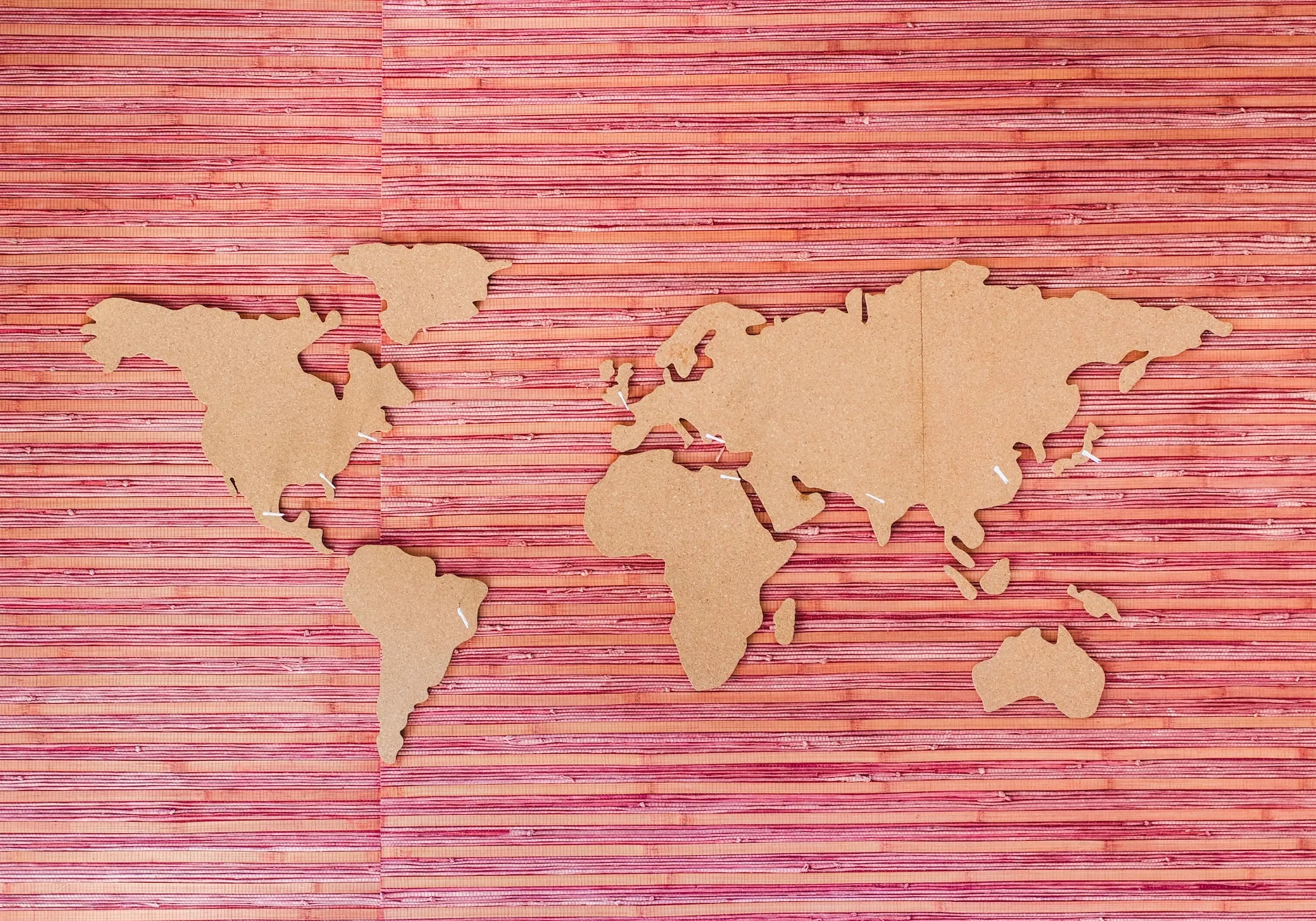 CHINA Y EE.UU, LA COMPETENCIA POR LA INVERSIÒN EN AMÈRICA LATINA