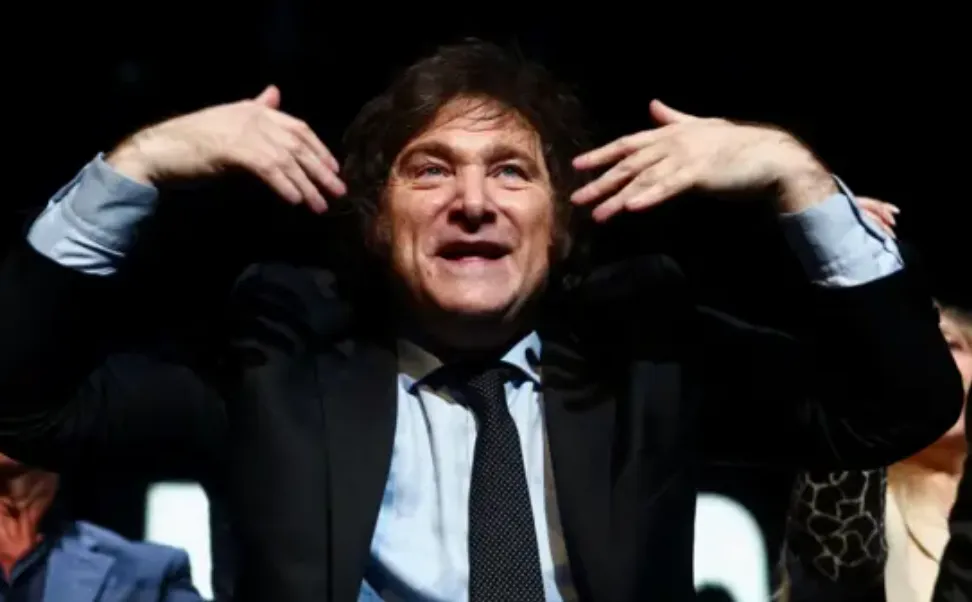 MILEI, ENTRE DEFINICIONES Y CAMBIOS: EL FIN DE SEMANA QUE PUEDE MARCAR UN NUEVO RUMBO EN SU GOBIERNO