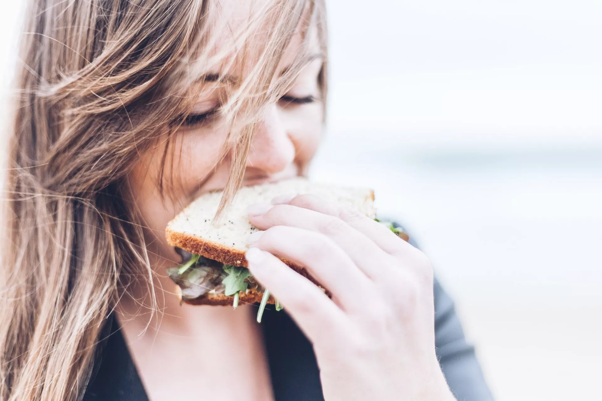 QUÈ ES EL CHEAT MEAL Y CÒMO PUEDE PERJUDICAR AL EQUILIBRIO NUTRICIONAL