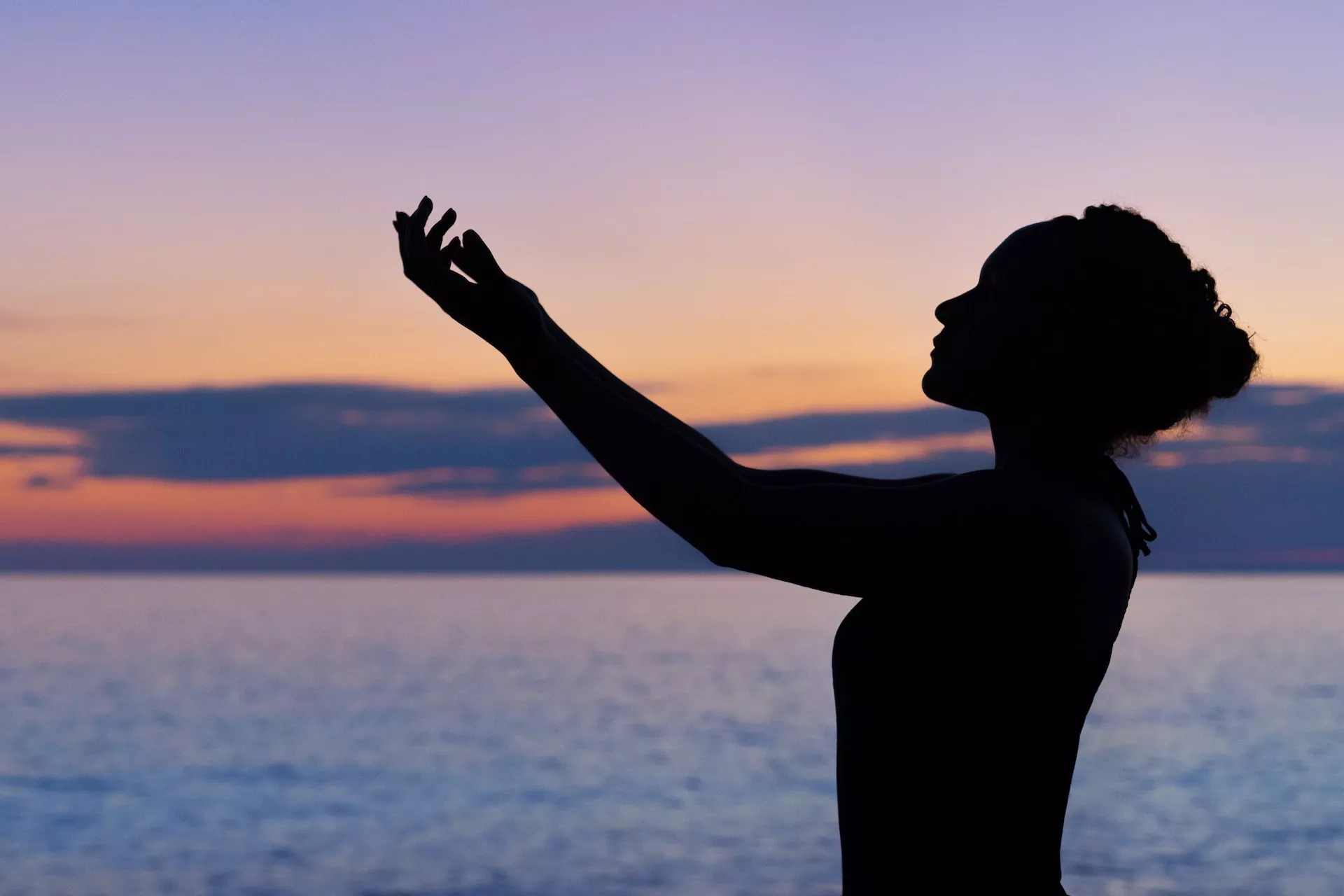 DÍA MUNDIAL DEL REIKI, EXPLORANDO UNA PRÁCTICA DE SANACIÓN ENERGÉTICA