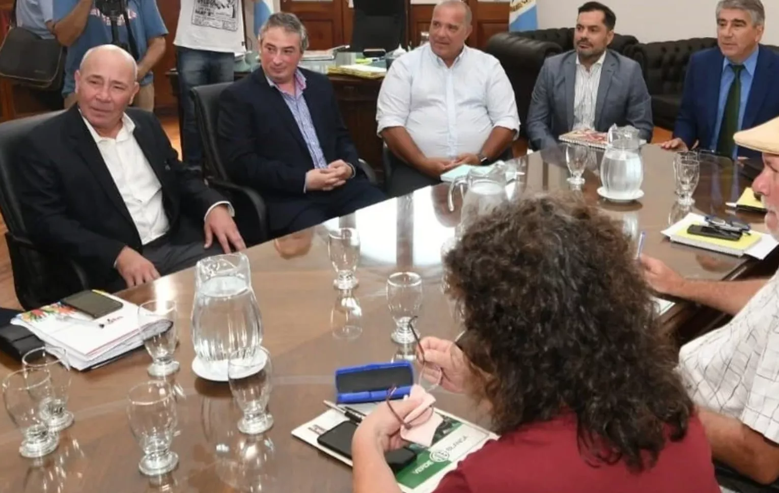 POR ESTAS HORAS SE DEFINE CUÁNDO SE PAGARÍA EL PORCENTAJE DE AUMENTO ADEUDADO A LOS ESTATALES