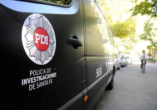 Microtráfico en Santa Fe: dos detenidos y secuestro de cocaína y armas