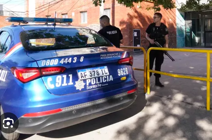 SANTA FE AL BORDE DE CONVERTIRSE EN ROSARIO: BALACERA EN ESCUELA DE LA CAPITAL
