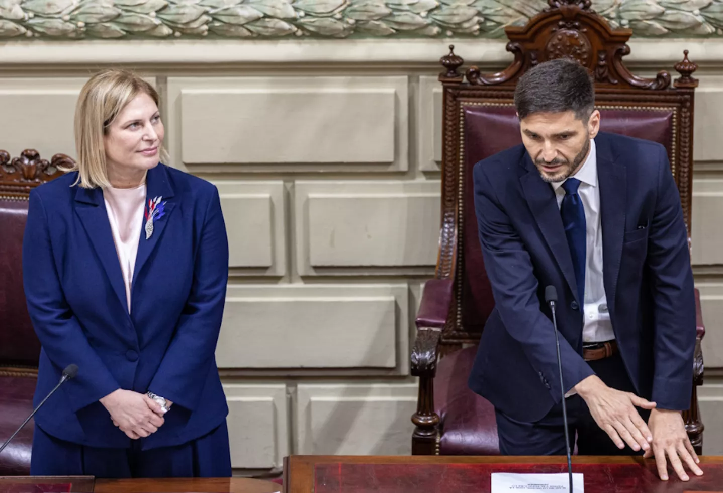 PULLARO YA ES GOBERNADOR DE LA PROVINCIA Y SU PRIMER DISCURSO FUE MODERADO