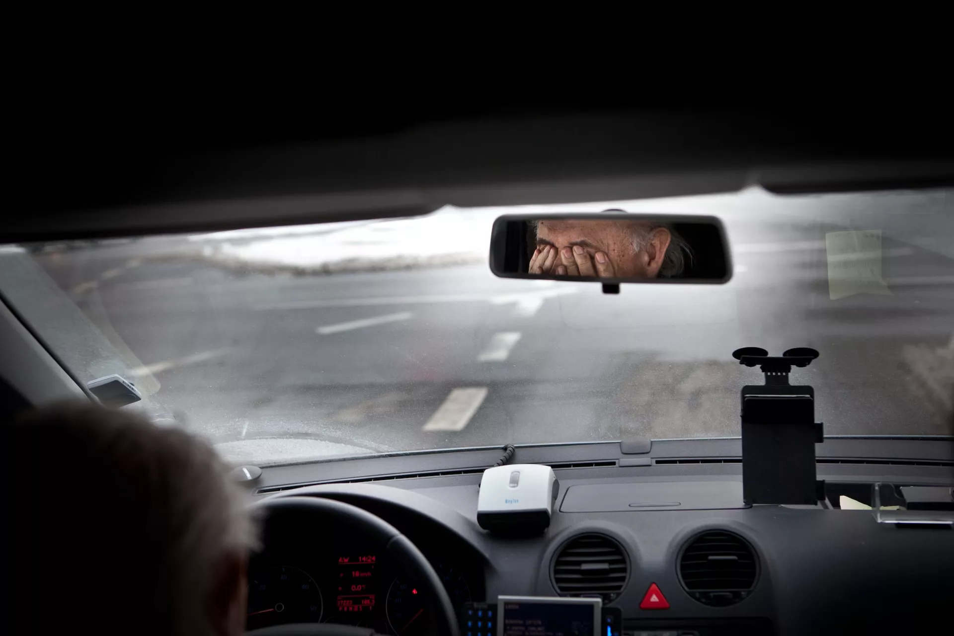 TAXISTAS Y REMISES DE SANTA FE PIDEN AUTORIZACIÒN PARA COLOCAR SEPARADORES FÌSICOS