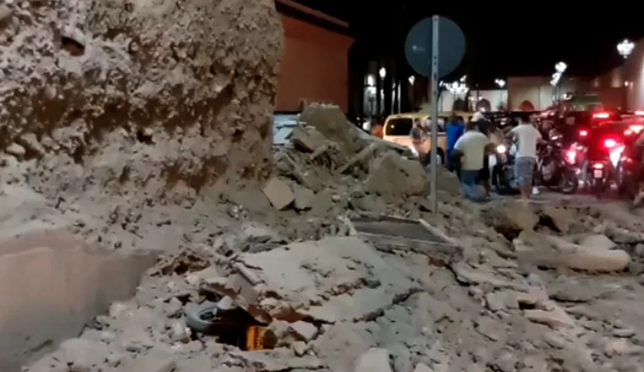 INUSUAL TERREMOTO EN MARRUECOS DEJO MÁS DE 800 MUERTOS