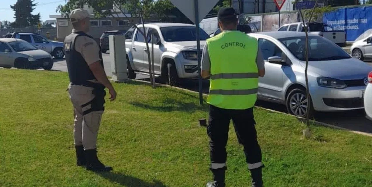 NUEVA ZONA CONTROLADA: LOS INSPECTORES DE TRÁNSITO YA TRABAJAN EN EL PUERTO