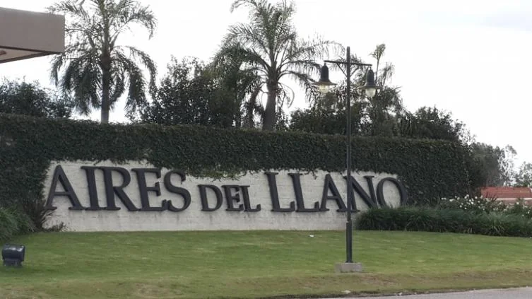 Detuvieron a una mujer tras irrumpir en la casa de su ex en Aires del Llano