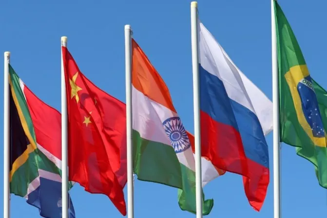 ARGENTINA INICIA TRÁMITES PARA ADHERIRSE A LOS BRICS