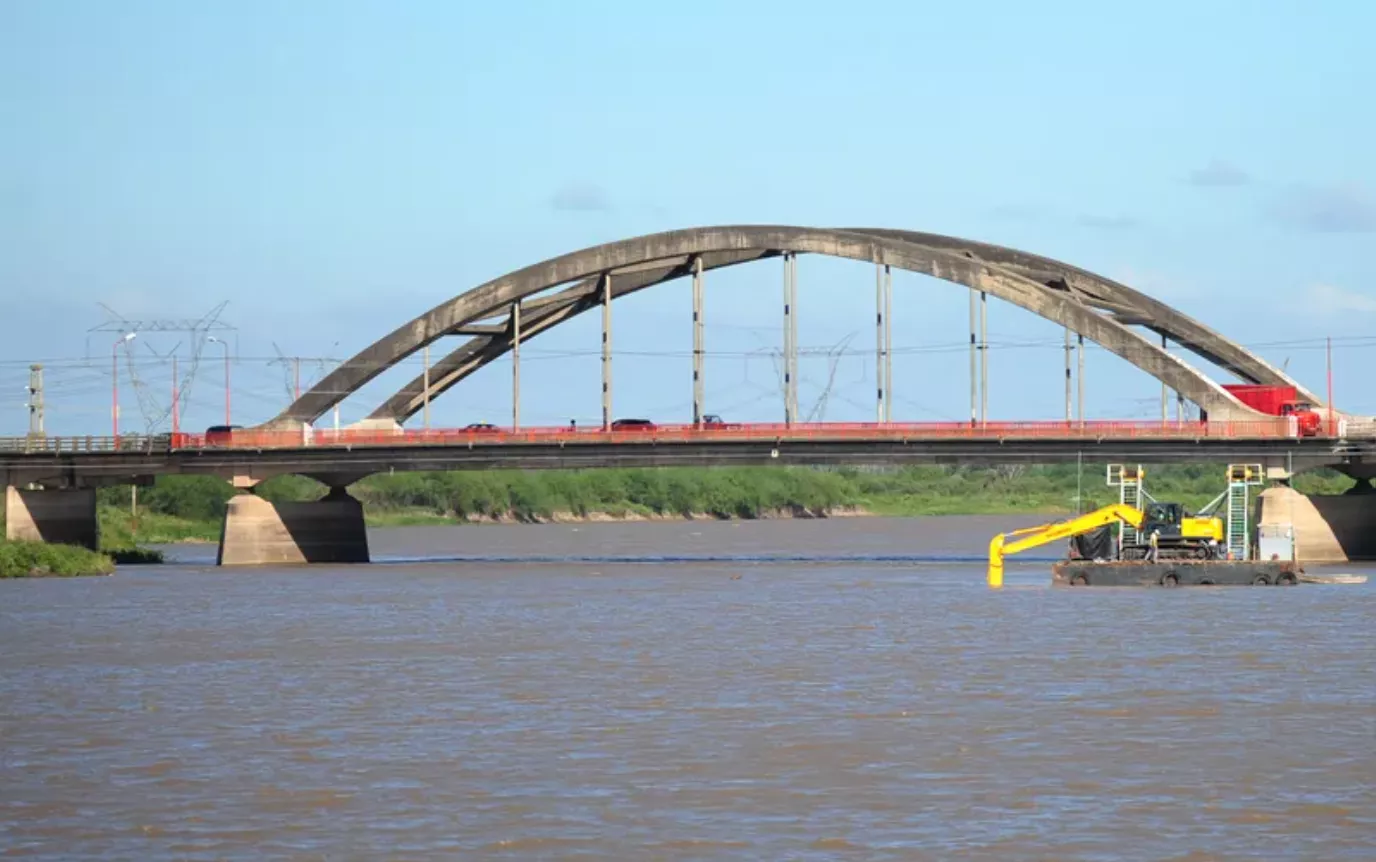 RESTRICCIÓN AL TRÁNSITO PESADO EN EL PUENTE CARRETERO: UNA MEDIDA CELEBRADA POR EL MUNICIPIO DE SANTO TOMÉ