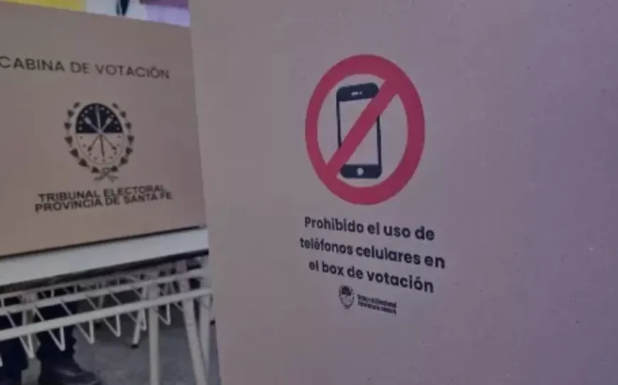 PROHIBIDO USAR EL CELULAR EN EL CUARTO OSCURO: MULTAS DE HASTA $70.000 EN LAS ELECCIONES DEL 26 DE OCTUBRE