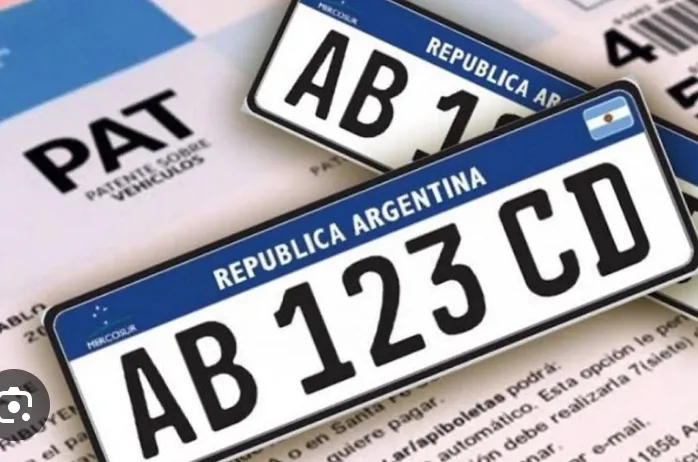 EL GOBIERNO PRORROGA PERMISOS DE CIRCULACIÓN POR LA FALTA DE CHAPAS PATENTES PARA MOTOS