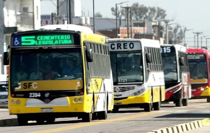 PIDEN AUMENTAR EL BOLETO INTERURBANO EN UN 50%
