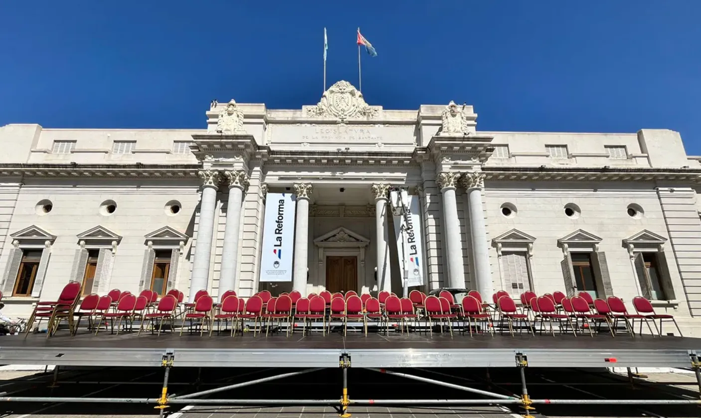 SANTA FE LISTA PARA JURAR SU NUEVA CONSTITUCIÓN: CULMINA LA CONVENCIÓN DEL 25 ESTE VIERNES