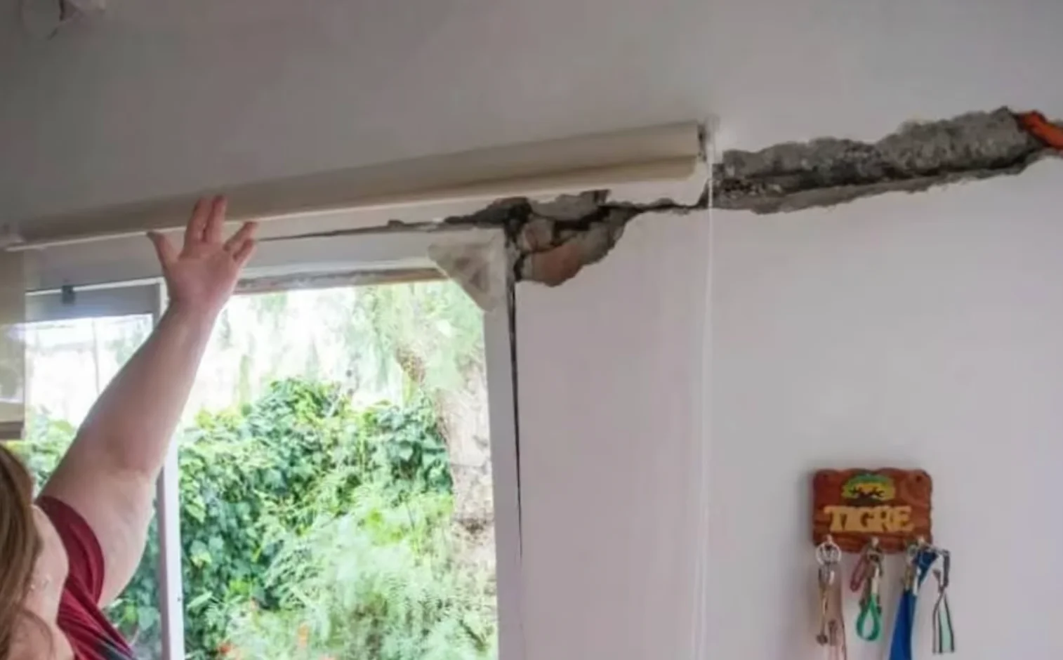 pared-rota.png pared