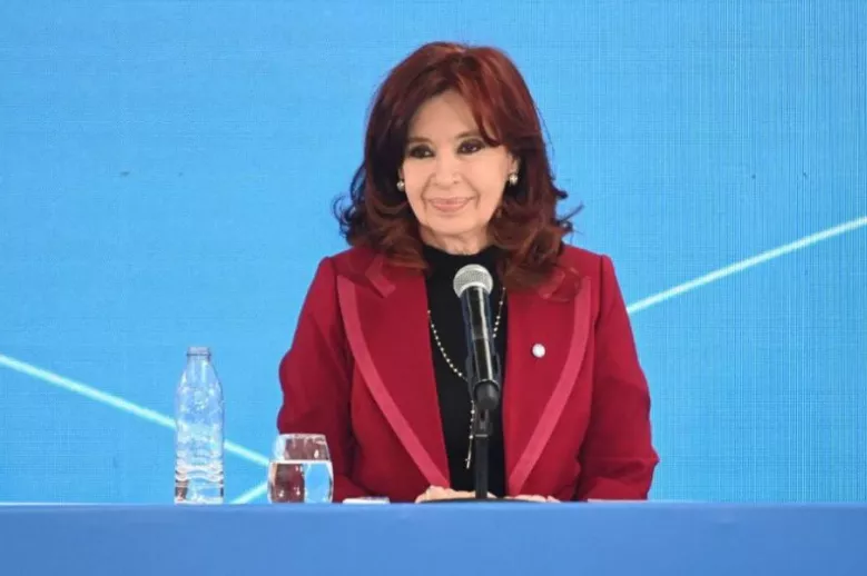 REABREN CAUSAS CONTRA CRISTINA