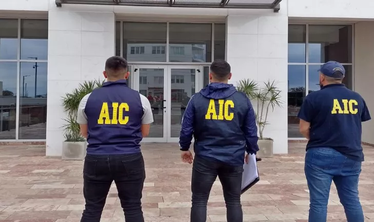 CUEVA FINANCIERA EN EL PUERTO, SOSPECHAN LAVADO DE DINERO Y FRAUDE