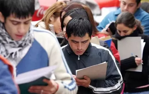 EL DESEMPLEO EN SANTA FE ES UNO DE LOS MÁS ALTOS DEL PAÍS