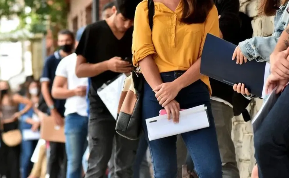 SUBE LA DESOCUPACIÓN EN EL GRAN SANTA FE Y YA SON 13.000 LOS QUE BUSCAN TRABAJO