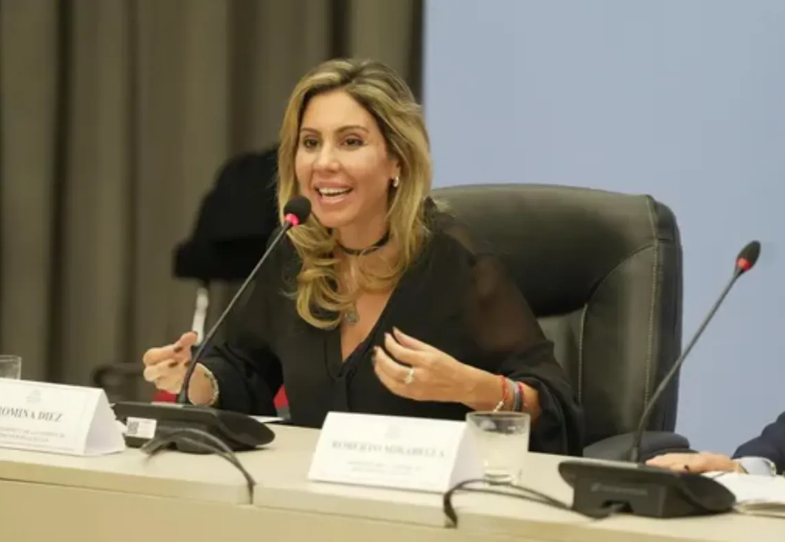 UNA DIPUTADA SANTAFESINA, DETRÁS DE LA REFORMA LABORAL QUE IMPULSA MILEI