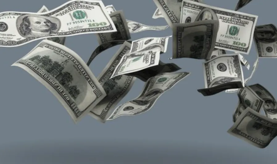 EL DÓLAR OFICIAL PEGÓ UN SALTO Y CERRÓ A $1.325 PESE A LA SUPERTASA EN PESOS