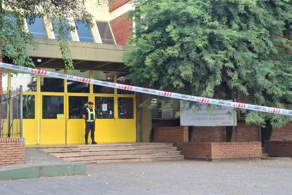 San Cristóbal vuelve a clases con esquema gradual, pero la Escuela N° 40 seguirá cerrada