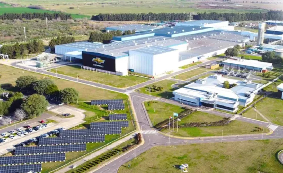 GENERAL MOTORS SUSPENDE PRODUCCIÓN EN SANTA FE POR DESABASTECIMIENTO DE PIEZAS