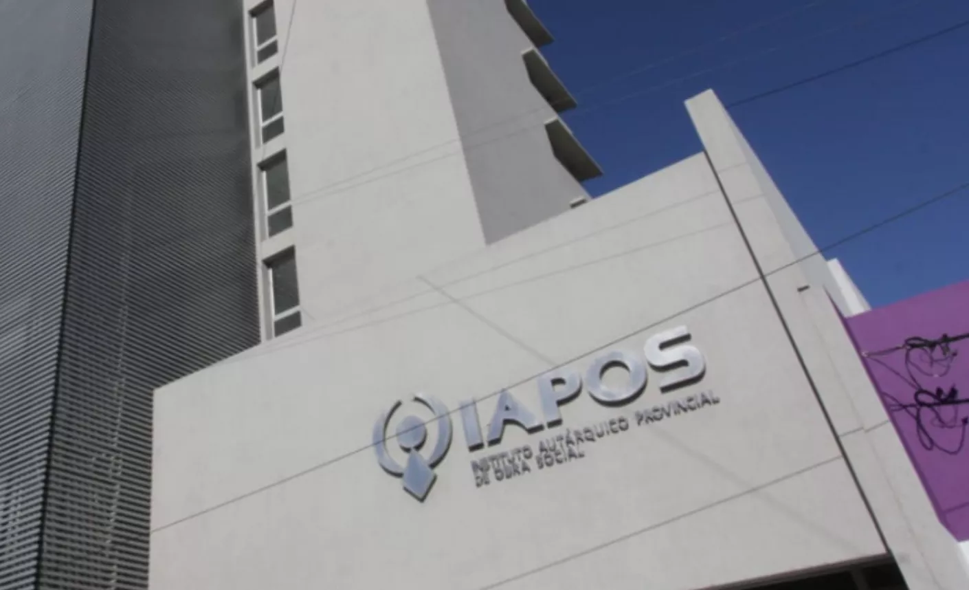 ALERTA: CLÍNICAS Y SANATORIOS CONSIDERAN SUSPENDER SERVICIOS A AFILIADOS DE IAPOS