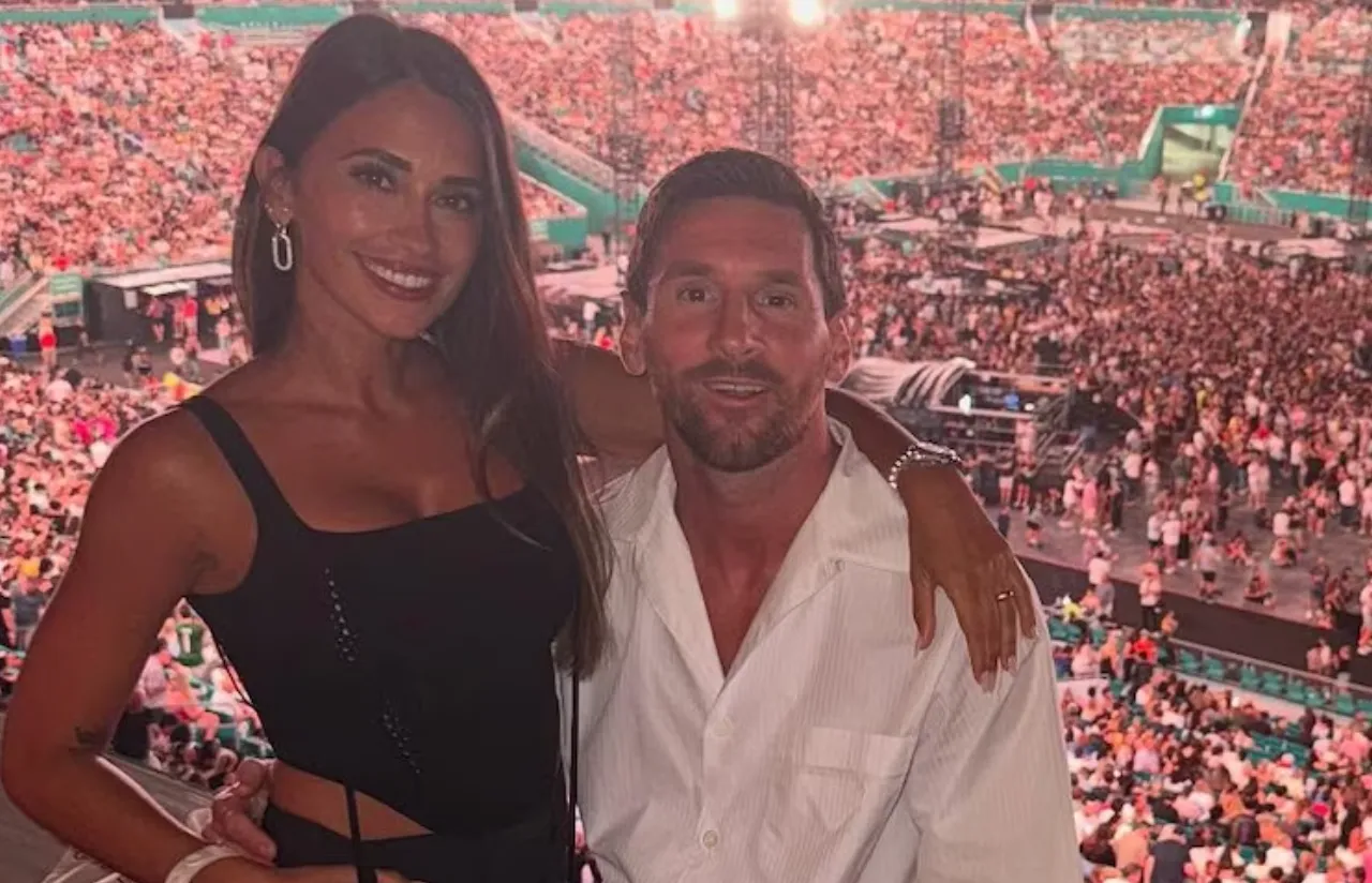MESSI Y ANTONELA SORPRENDIERON EN LA “KISS CAM” DURANTE EL SHOW DE COLDPLAY EN MIAMI