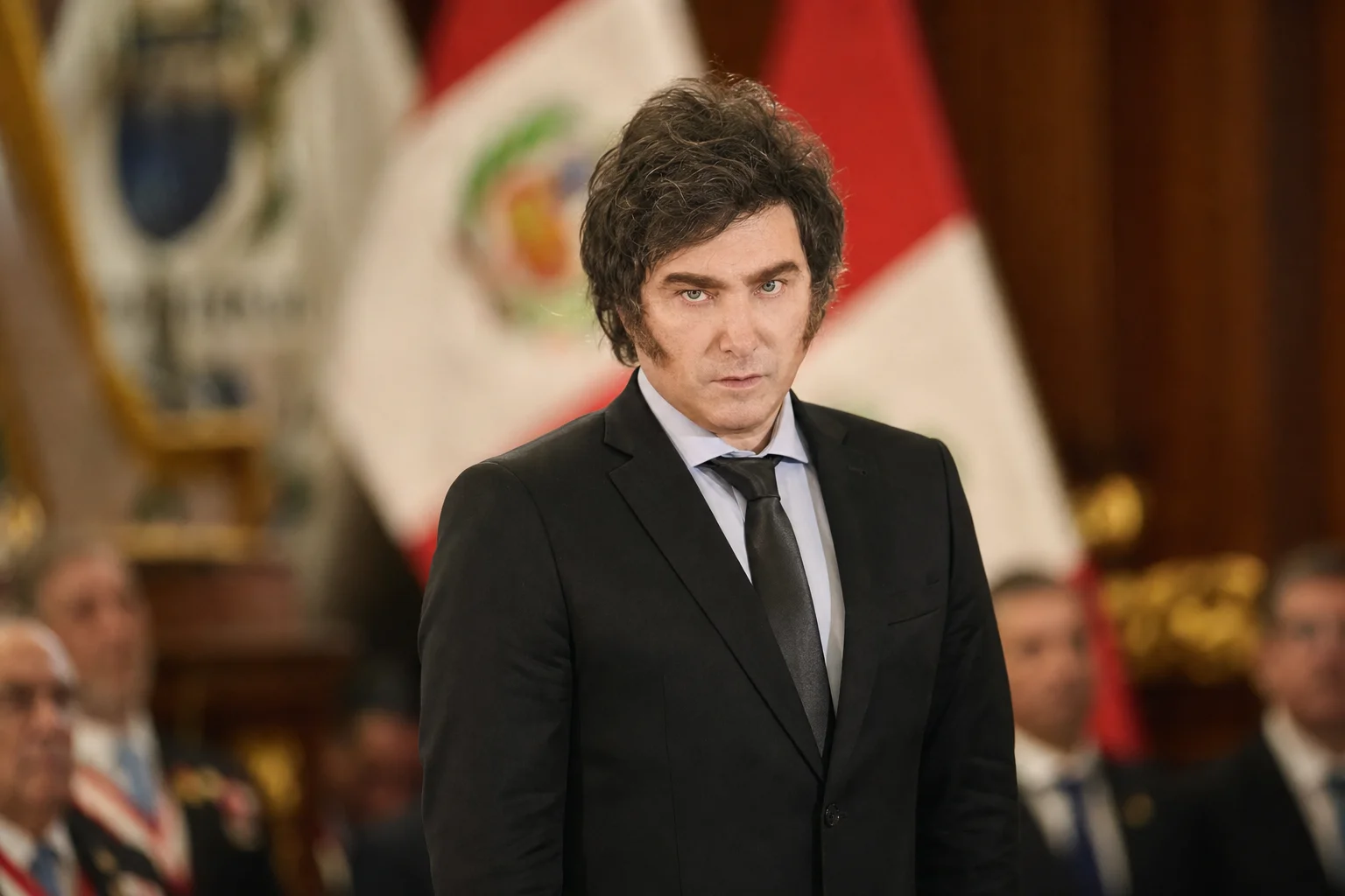 Milei asistió a la asunción de Keiko Fujimori en Perú y evitó todo contacto con la delegación de Brasil