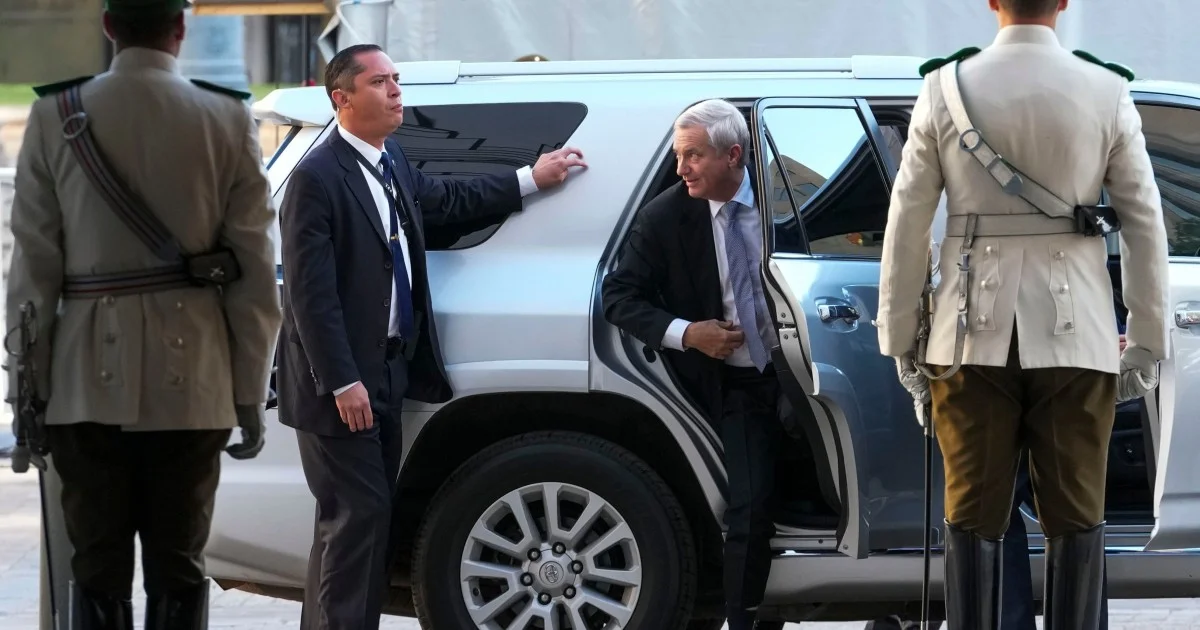 La oposición chilena impuso la comisión que investigará los vínculos de Kast con Cerimedo