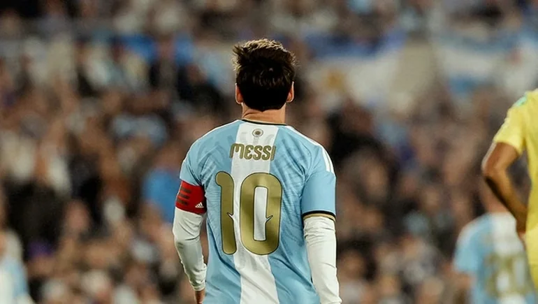Messi le dijo adiós a la Selección: emoción, lágrimas y un recuerdo que conmovió a todos