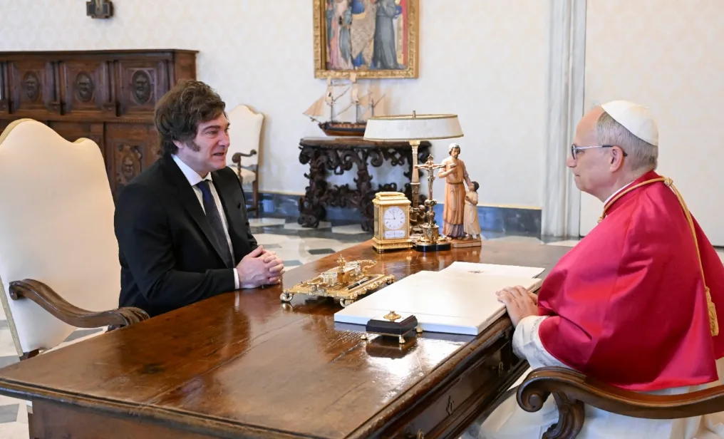 EL PAPA LEÓN XIV SORPRENDE: ANUNCIA SU DESEO DE VIAJAR A LA ARGENTINA Y HABLA DEL ROL EMPRESARIAL