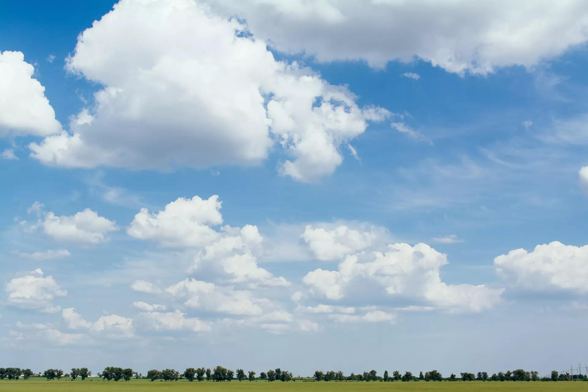 BAJAS TEMPERATURAS Y AUMENTO DE LA NUBOSIDAD