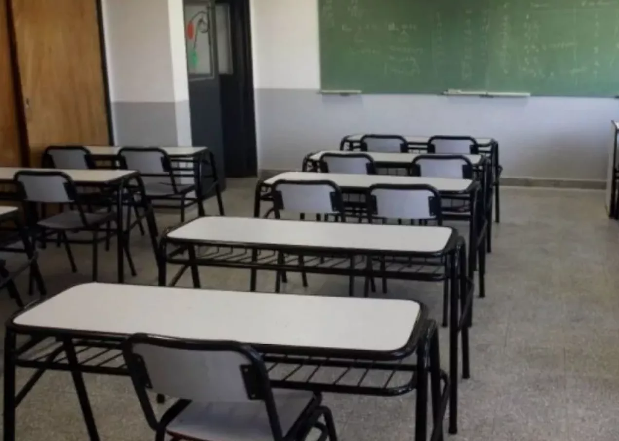 DOCENTES Y MÉDICOS: PARO NACIONAL POR MEJORES CONDICIONES LABORALES