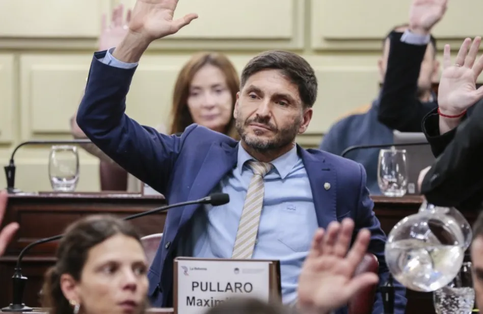 CONSTITUCIÓN 2025: SANTA FE AVANZA EN REFORMAS Y HABILITA A PULLARO PARA 2027