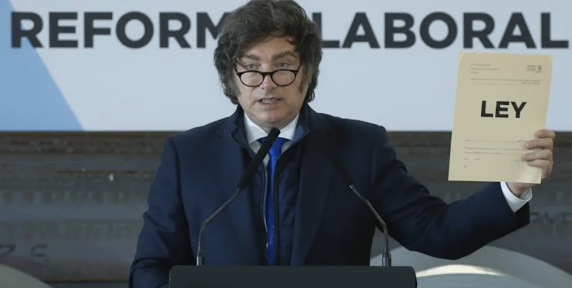 EL GOBIERNO IMPULSARÁ PARITARIAS POR MÉRITO COMO PARTE DE LA REFORMA LABORAL