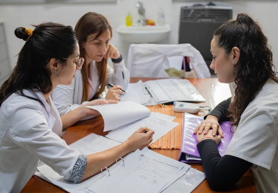 SANTA FE DISEÑA UN SISTEMA PROPIO DE RESIDENCIAS MÉDICAS TRAS EL FIN DEL FINANCIAMIENTO NACIONAL