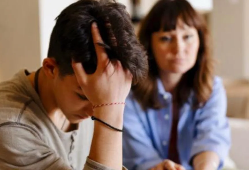 “DE ESTO SÍ SE HABLA”: EL CONCEJO DE SANTA FE LANZA UN PROGRAMA PIONERO SOBRE SALUD MENTAL ADOLESCENTE