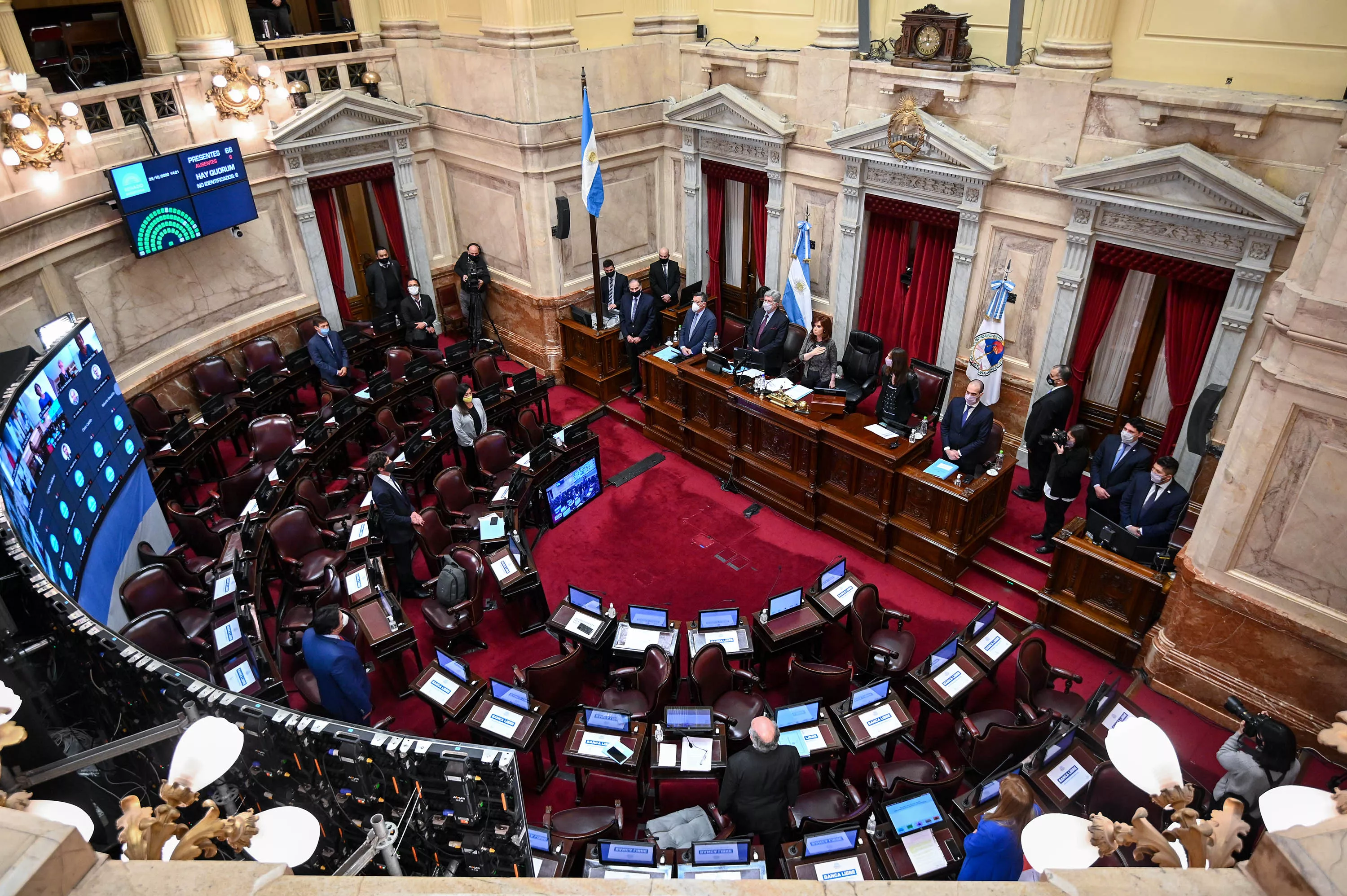 EL SENADO POSPONE EL DEBATE SOBRE LEY DE ALQUILERES