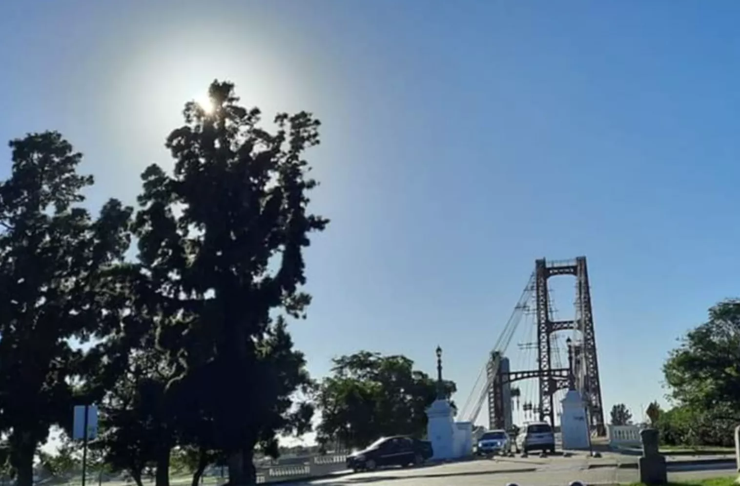 MARTES A PURO SOL EN LA CIUDAD