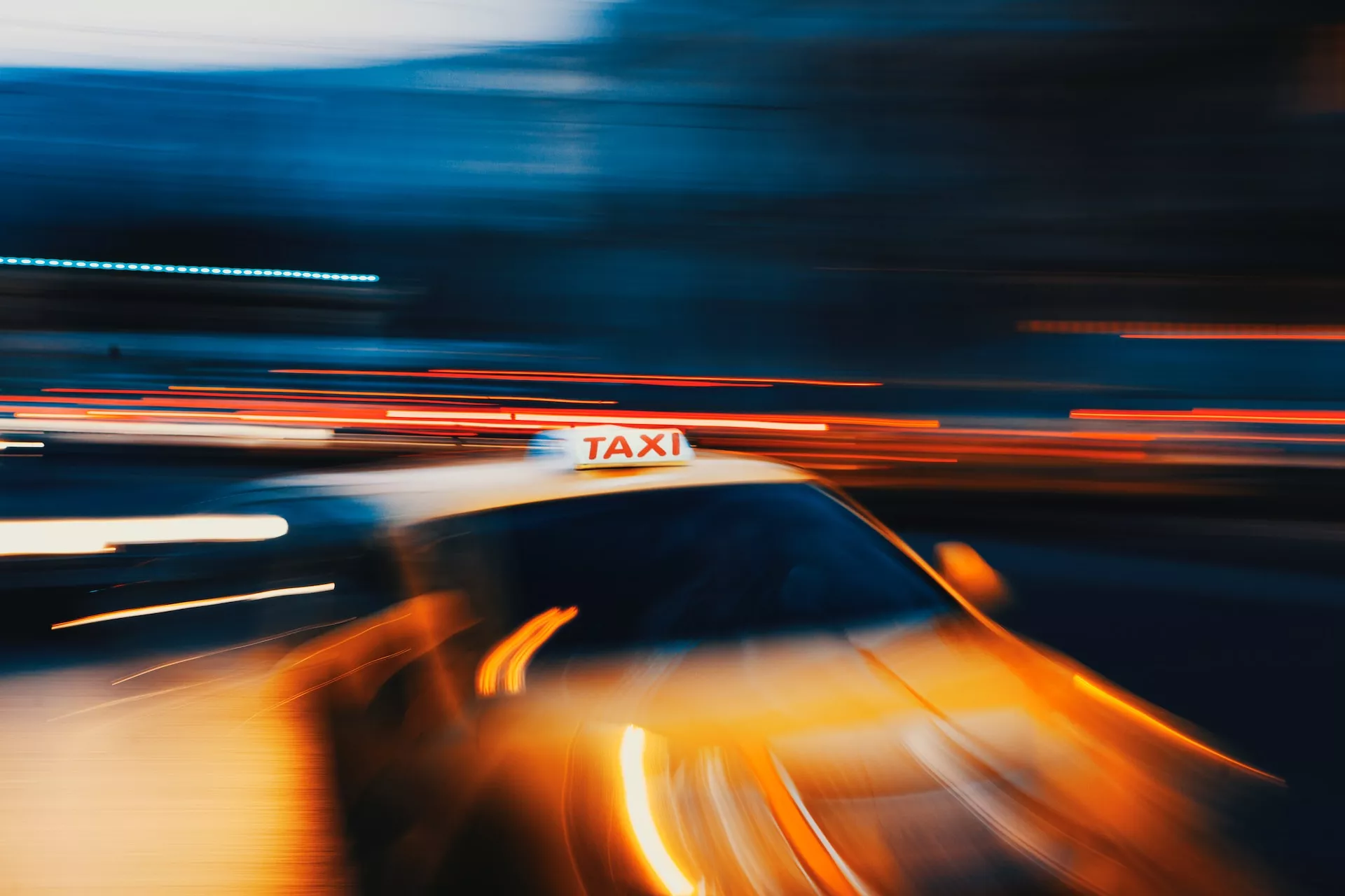 MÁS DE LA MITAD DE LOS TAXIS AÚN NO CUENTA CON PAGO ELECTRÓNICO