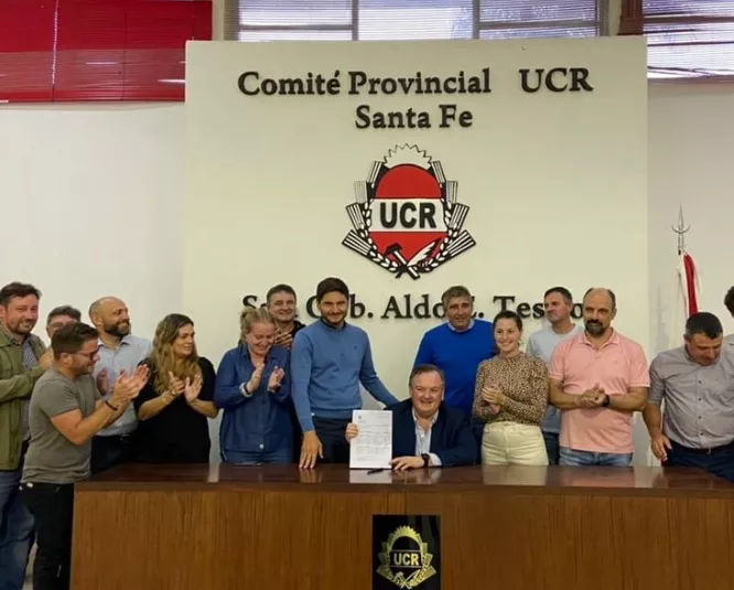 LA UCR SANTAFESINA ANALIZA SU POSTURA FRENTE AL BALOTAJE